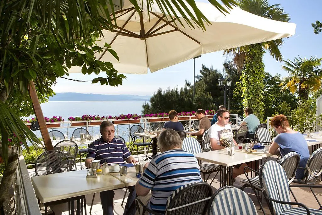 Hotel Stanger Lovran 3*,